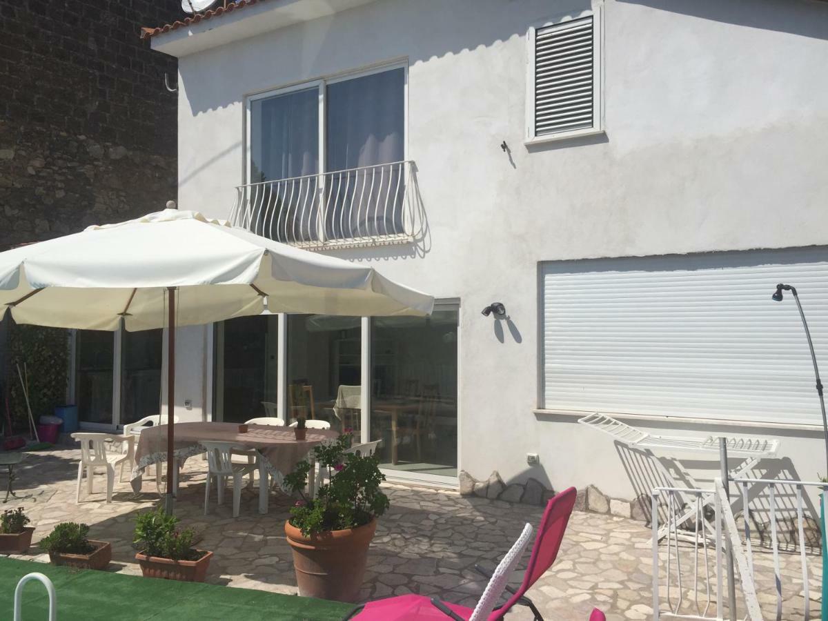 Villa Asia Holiday Home SantʼAgata sui Due Golfi Εξωτερικό φωτογραφία