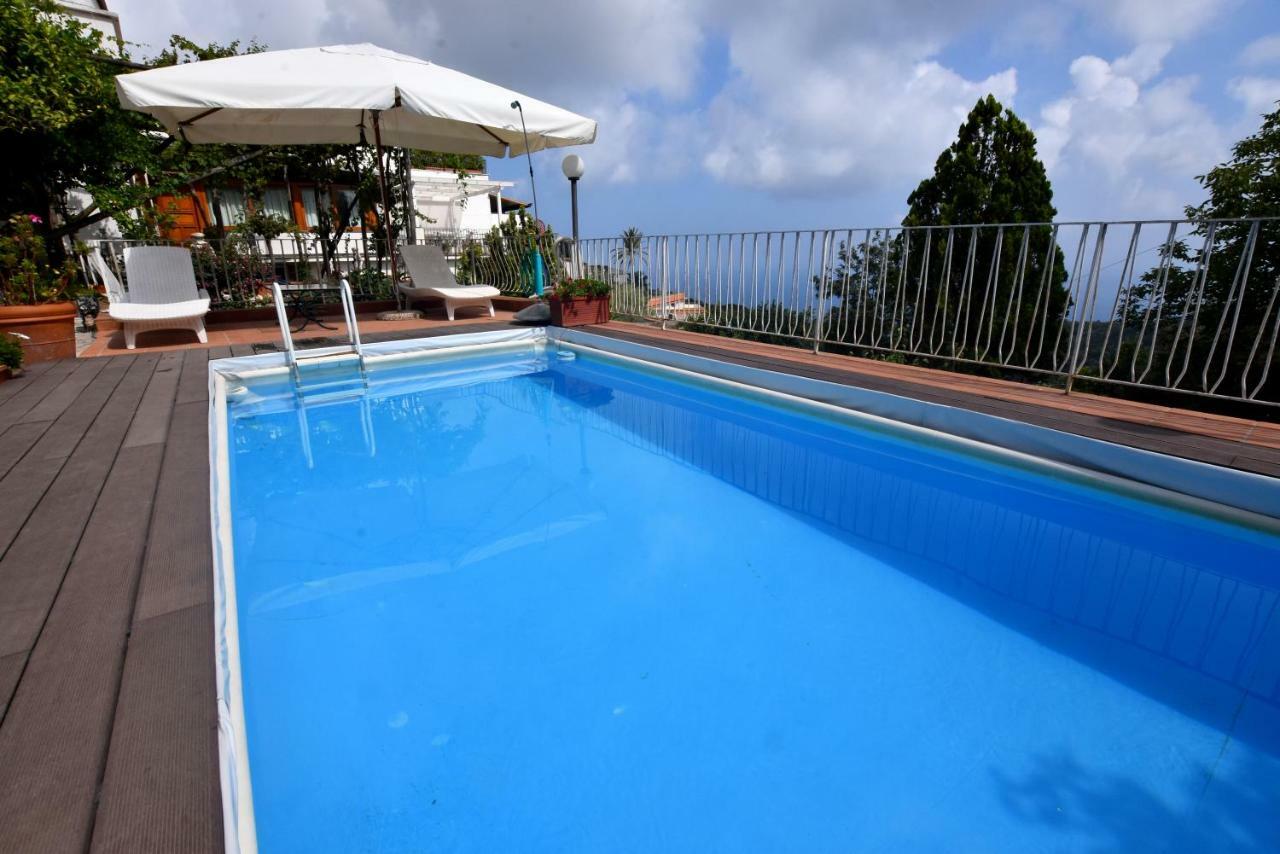 Villa Asia Holiday Home SantʼAgata sui Due Golfi Εξωτερικό φωτογραφία