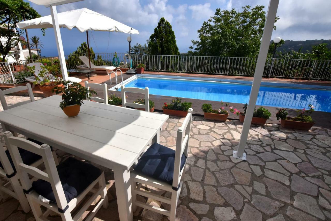 Villa Asia Holiday Home SantʼAgata sui Due Golfi Εξωτερικό φωτογραφία